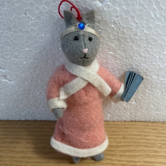 Heart Felts Midwest of Cannon Falls Fancy Cat Ornament Pink & Gray 1920s Flapper - Picture 1 of 8